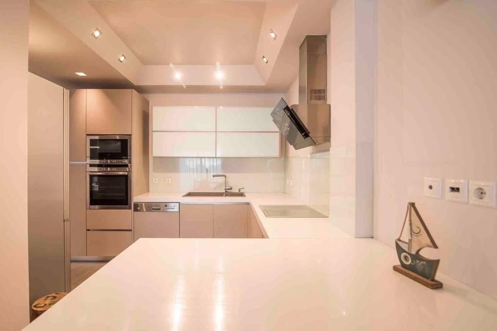 Luxury Living Apartment アテネ エクステリア 写真